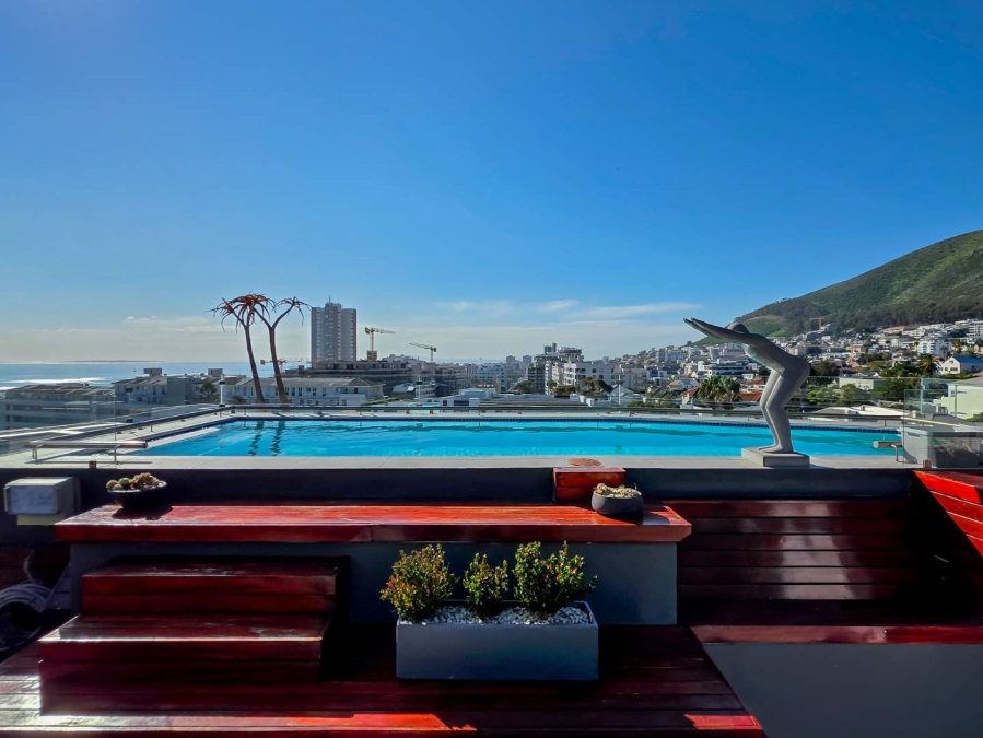 3 Bedroom Property for Sale in Sea Point Western Cape